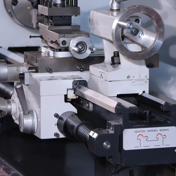 Станок токарный универсальный PROMA SPB-550/400 25015001