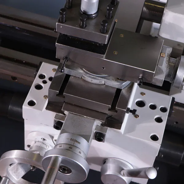 Станок токарный универсальный PROMA SPB-550/400 25015001