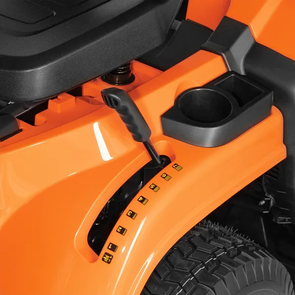 Трактор Daewoo DLT 98 HV