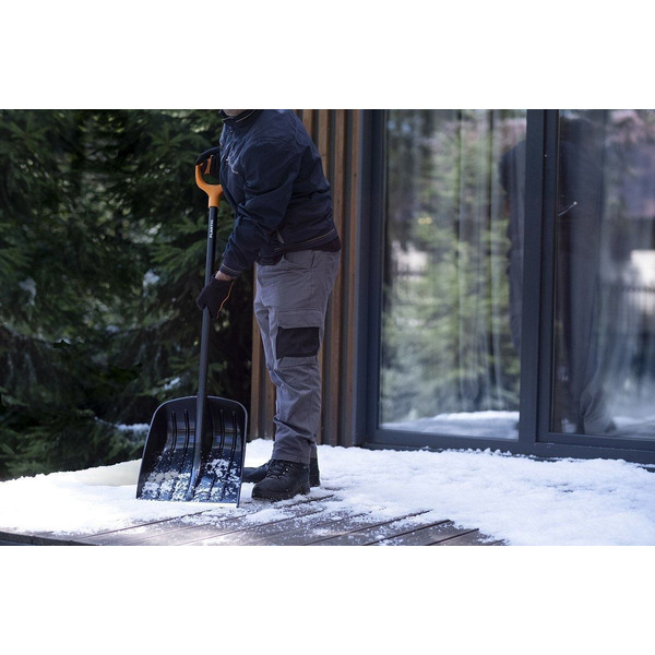 Лопата для уборки снега Plantic Snow 12004-01