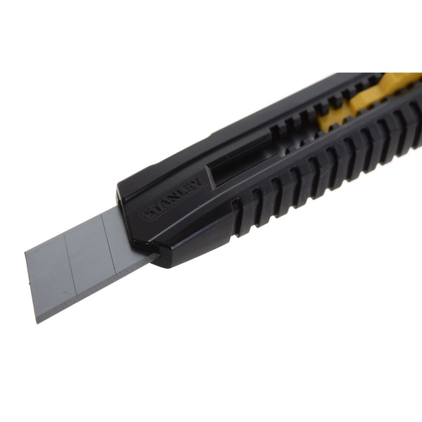 Нож Stanley SM18 SNAP 18мм 0-10-151