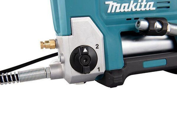 Аккумуляторный пистолет для смазки Makita DGP180Z