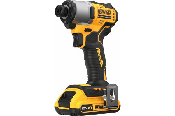 Аккумуляторный шуруповерт DeWalt DCF840E1T-XJ