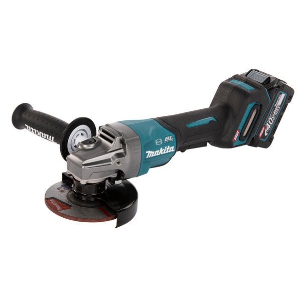 Аккумуляторная угловая шлифовальная машина Makita GA013GM101 XGT BL 40В 1*4Ач makita аккумуляторная торцовочная пила makita ls004gz01 xgt 40в bl 260х30мм