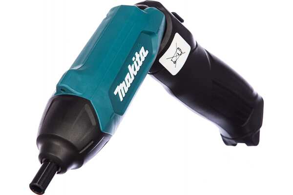 цена Аккумуляторная отвертка Makita DF001DW 187121